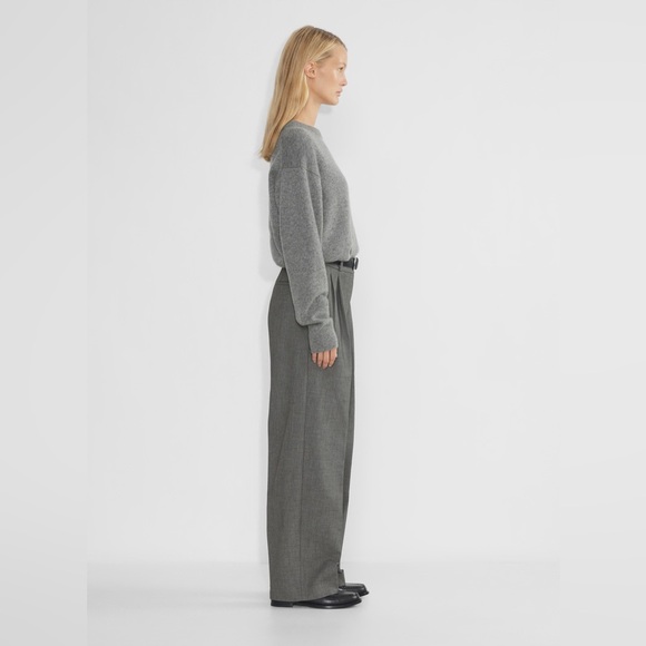 Aritzia Babaton Grey Gray High Waisted Rise Wide Leg Pleated Pants w/ Belt Loops - Picture 3 of 16